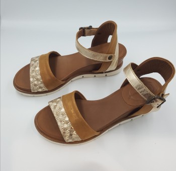 LUNE&L'AUTRE SANDALES OR ET COCONUT