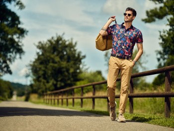 Polo homme imprimé feuillage
