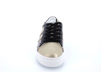 Sneackers dorées motif serpent