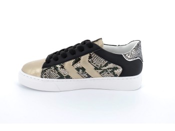 Sneackers dorées motif serpent
