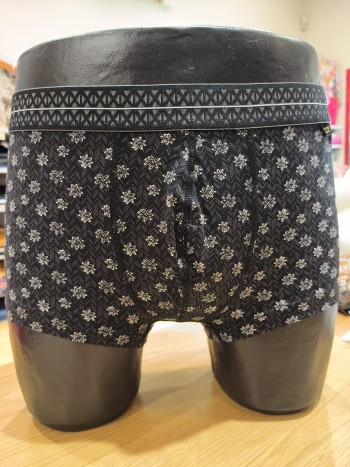 Boxer noir homme avec motifs fleurs