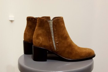 Bottines velours noix femme