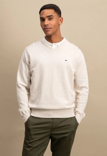 Pull col V homme